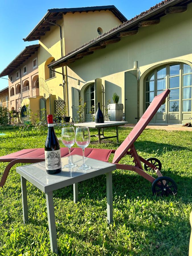 Вілла Just Langhe Casa Barolo Новело Екстер'єр фото