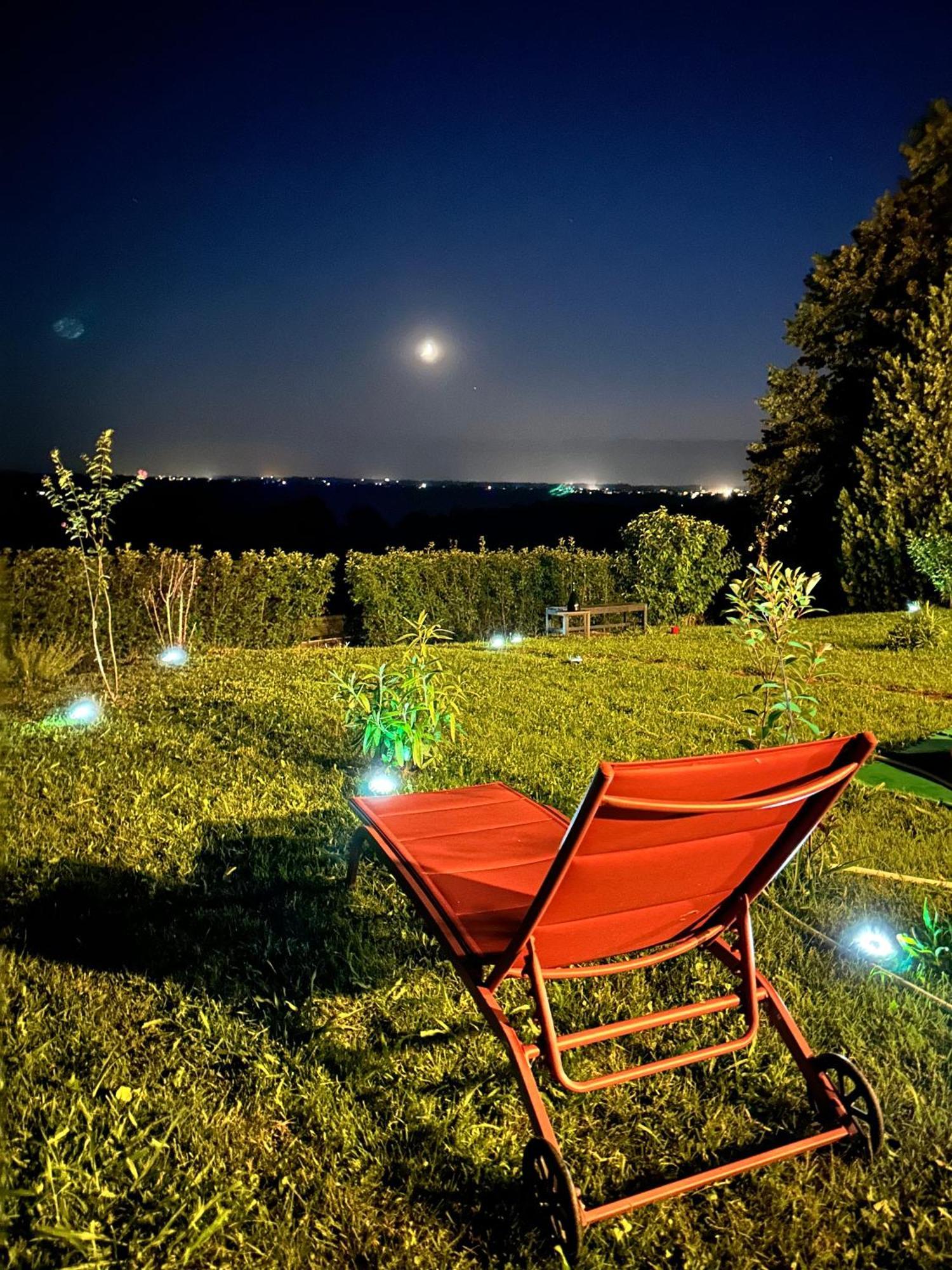 Вілла Just Langhe Casa Barolo Новело Екстер'єр фото